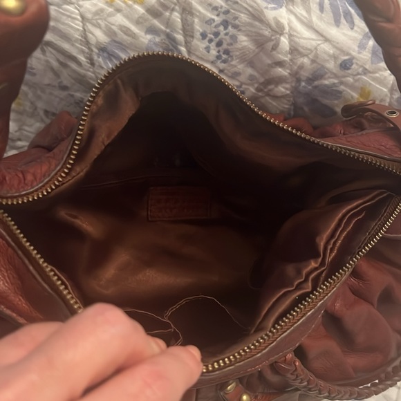 SABINA New York for URBAN OUTFITTERS Coquille Slouchy Pleated Tassel Hobo - Picture 6 of 6